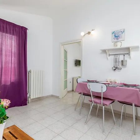 Nature & Sea With Pool