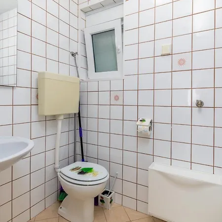 Nature & Sea With Pool 펜션 풀라