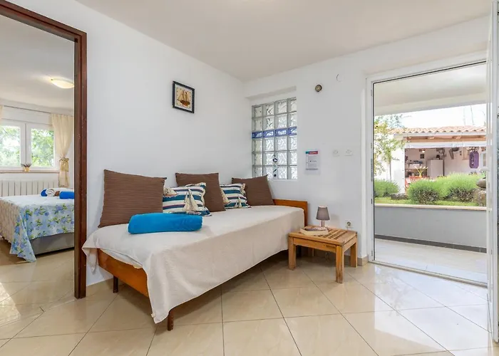 Holiday home Nature & Sea With Pool Pula