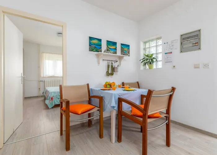 Nature & Sea With Pool Vikendica *